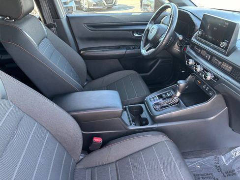 Used 2025 Honda CR-V Sport image 14