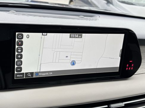 Used 2024 Hyundai Palisade Calligraphy image 8