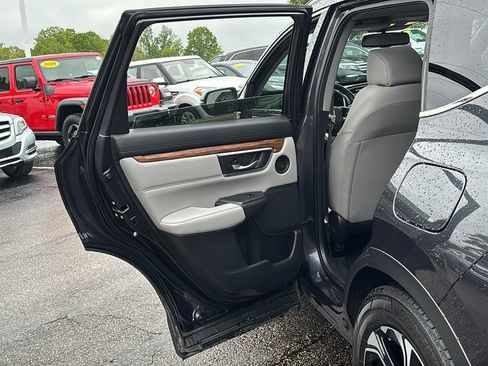 Certified 2019 Honda CR-V Touring image 28
