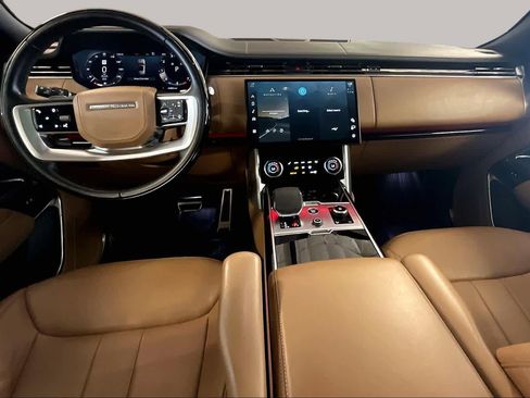 Used 2023 Land Rover Range Rover Long Wheelbase SE AWD/4WD image 13