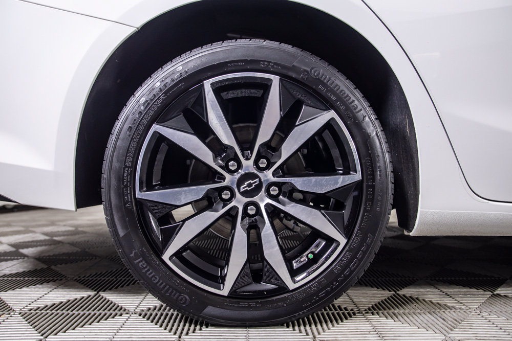 Used 2022 Chevrolet Malibu RS FWD image 37