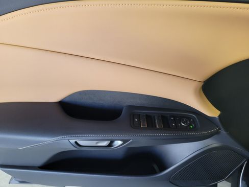 Certified 2025 Lexus RX 350 FWD image 19