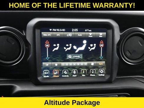 Used 2022 Jeep Wrangler Unlimited Sport AWD/4WD image 25