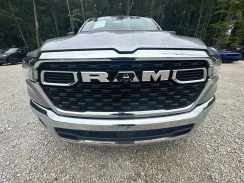 Used 2025 RAM 1500 Big Horn AWD/4WD image 33