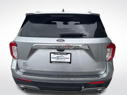 Used 2022 Ford Explorer Limited AWD/4WD image 8