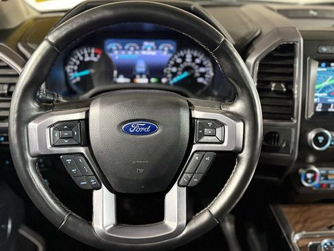 Used 2019 Ford Expedition Platinum image 78