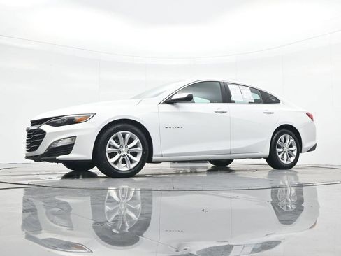 Used 2024 Chevrolet Malibu LT image 27