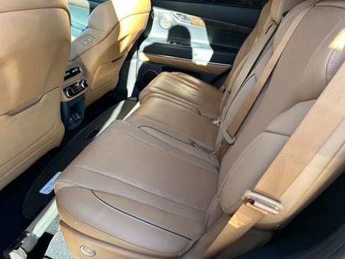 Used 2022 Genesis GV80 3.5T Advanced + AWD/4WD image 11
