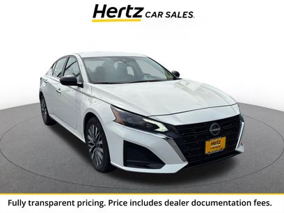 Used 2025 Nissan Altima 2.5 SV