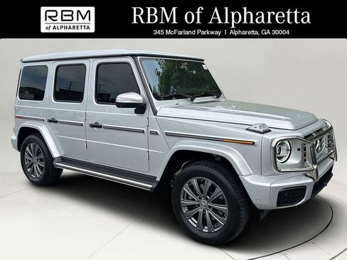 Certified 2025 Mercedes-Benz G 550 image 1