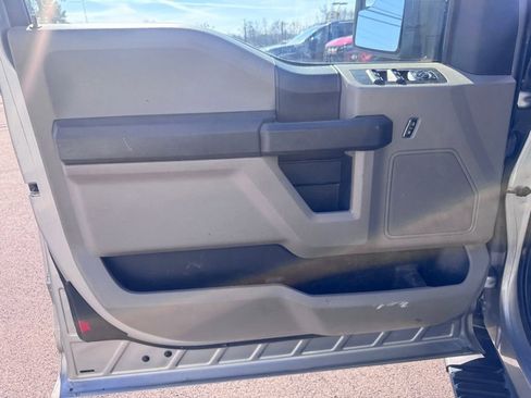 Used 2020 Ford F150 XL w/ Equipment Group 101A Mid image 7