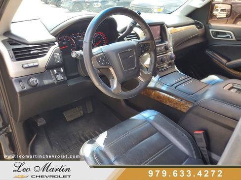 Used 2016 GMC Yukon Denali w/ Open Road Package RWD image 19