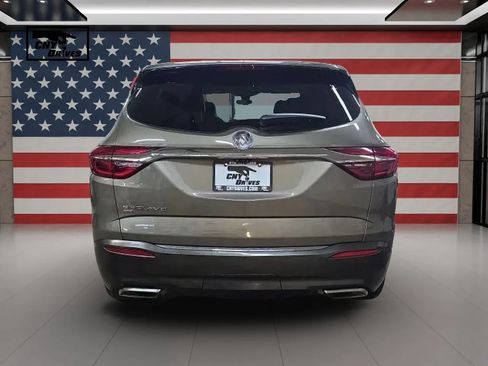 Used 2020 Buick Enclave Essence w/ Sound and Sites Package AWD/4WD image 6