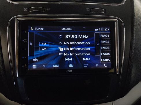 Used 2019 Dodge Journey SE image 25