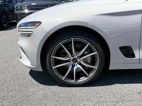 Certified 2025 Genesis G70 2.5T AWD/4WD image 6