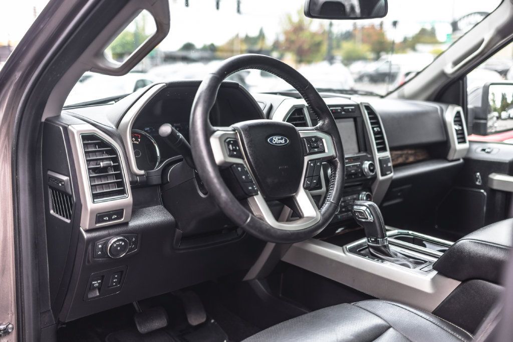 Used 2018 Ford F150 Lariat w/ Equipment Group 502A Luxury AWD/4WD image 14