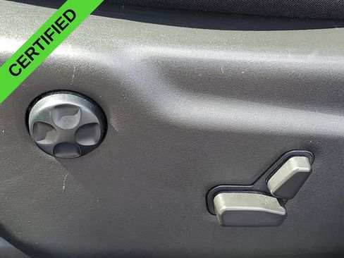 Used 2022 Jeep Grand Cherokee Limited image 36