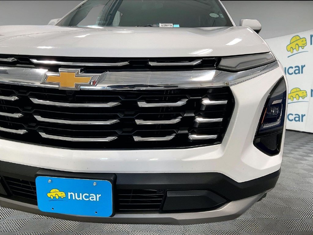 Used 2026 Chevrolet Equinox LT AWD/4WD image 32