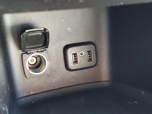 Used 2019 GMC Acadia SLE AWD/4WD image 30
