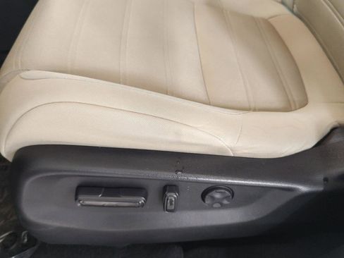 Certified 2020 Honda CR-V EX image 3