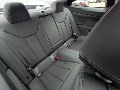 Used 2026 BMW 430i xDrive Coupe w/ M Sport Package AWD/4WD image 22
