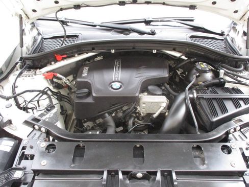 Used 2018 BMW X4 xDrive28i image 32