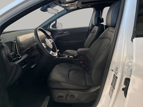 New 2025 Kia Sportage X-Line w/ Premium Package image 15