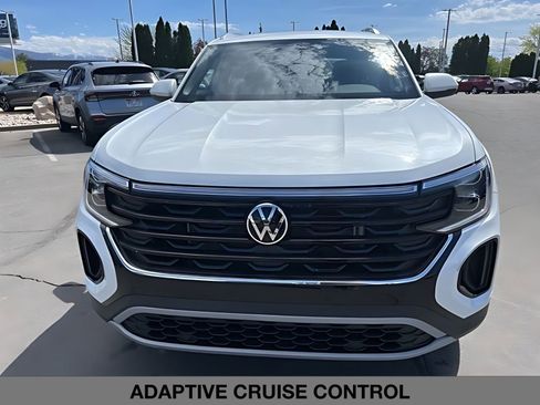 New 2026 Volkswagen Atlas Cross Sport SE AWD/4WD image 8