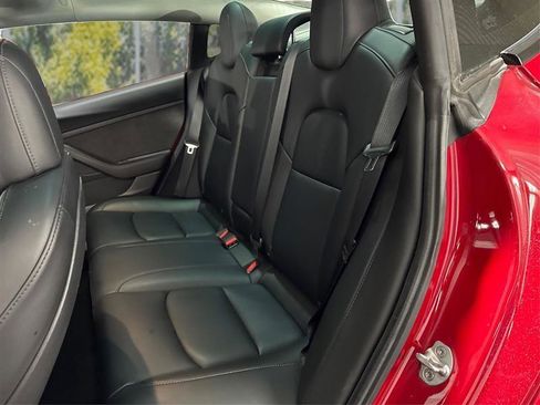 Used 2022 Tesla Model 3 Base image 14