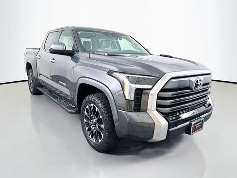 Used 2024 Toyota Tundra Limited image 3