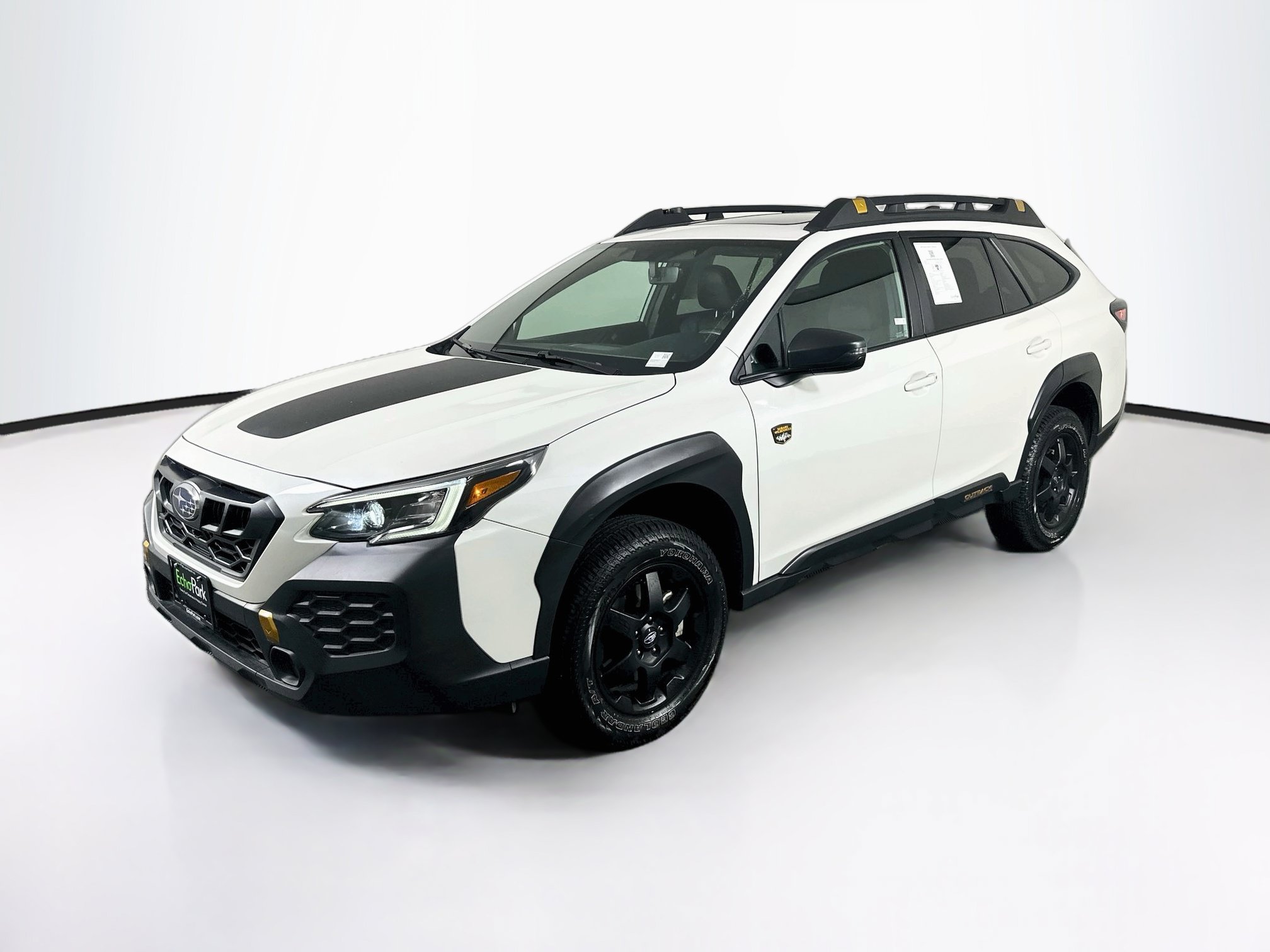 Used 2025 Subaru Outback Wilderness AWD/4WD image 3