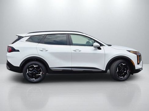 New 2026 Kia Sportage EX AWD/4WD image 3