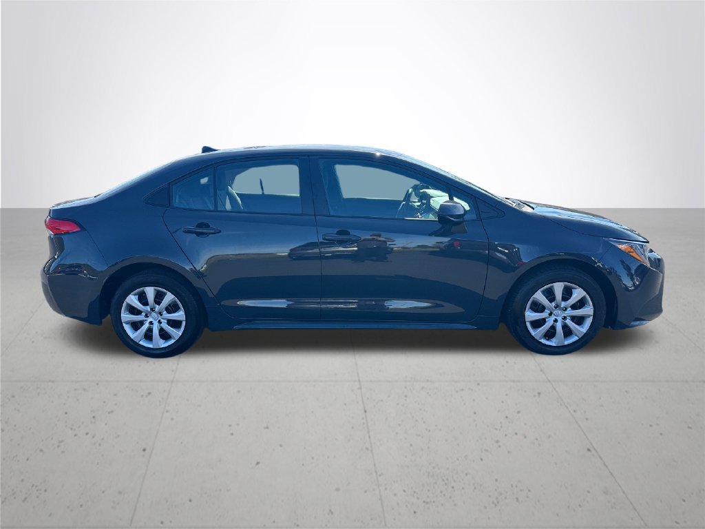 Used 2026 Toyota Corolla LE FWD image 6