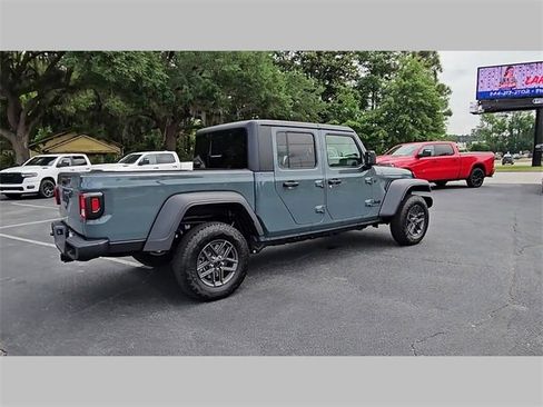 New 2025 Jeep Gladiator Sport image 34