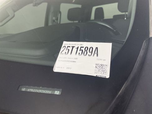 Used 2023 GMC Sierra 1500 Elevation image 34