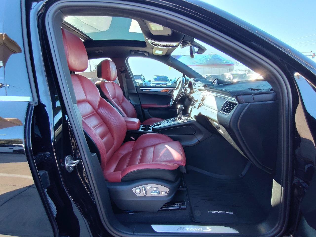 Used 2016 Porsche Macan S AWD/4WD image 51