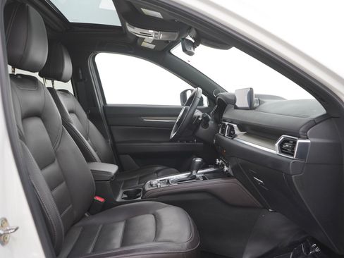 Used 2024 MAZDA CX-5 Signature AWD/4WD image 13