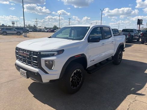New 2026 GMC Canyon AT4 AWD/4WD image 2