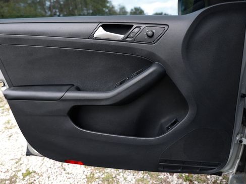 Used 2015 Volkswagen Jetta S w/ Welcome Package image 36