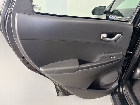 Used 2023 Hyundai Kona SE w/ Cargo Package image 26