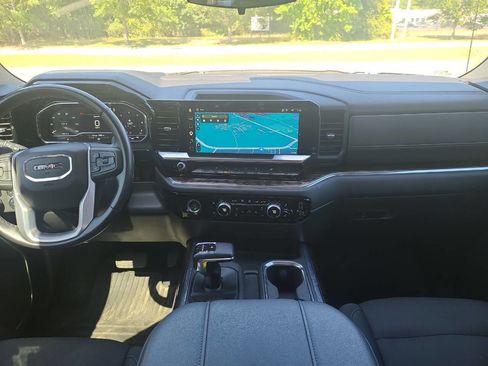 Used 2023 GMC Sierra 1500 Elevation AWD/4WD image 6