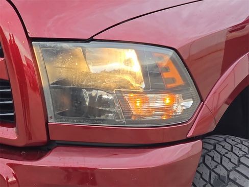 Used 2017 RAM 2500 Big Horn w/ Sport Appearance Group image 30