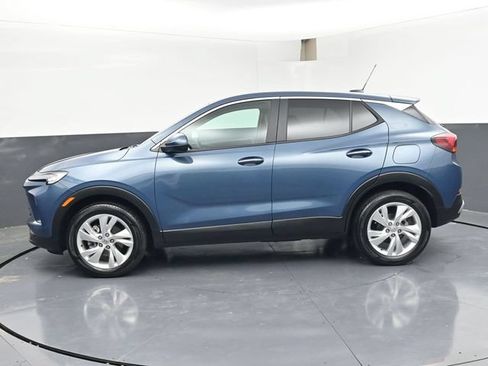 Used 2025 Buick Encore GX Preferred FWD image 4