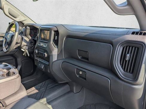 Used 2020 Chevrolet Silverado 1500 Custom w/ Custom Value Package AWD/4WD image 25