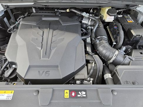 New 2026 Kia Carnival EX FWD image 21