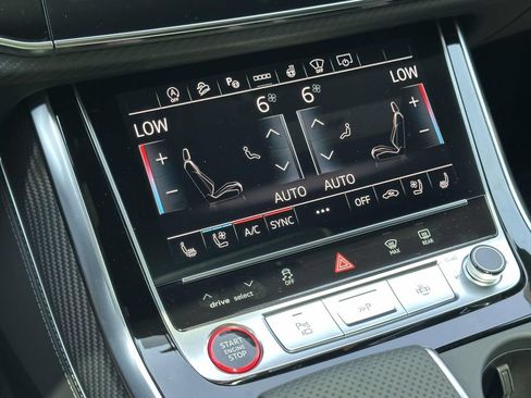 Used 2026 Audi RS Q8 performance AWD/4WD image 28
