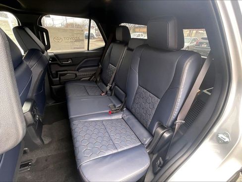 New 2026 Toyota 4Runner 4WD image 13