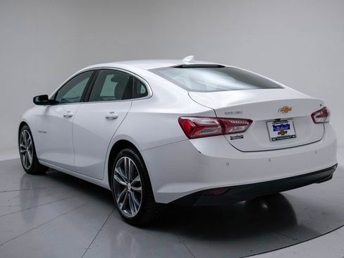 Used 2024 Chevrolet Malibu LT image 3