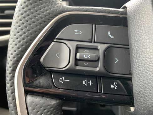 Used 2024 Toyota Sequoia Limited AWD/4WD image 19