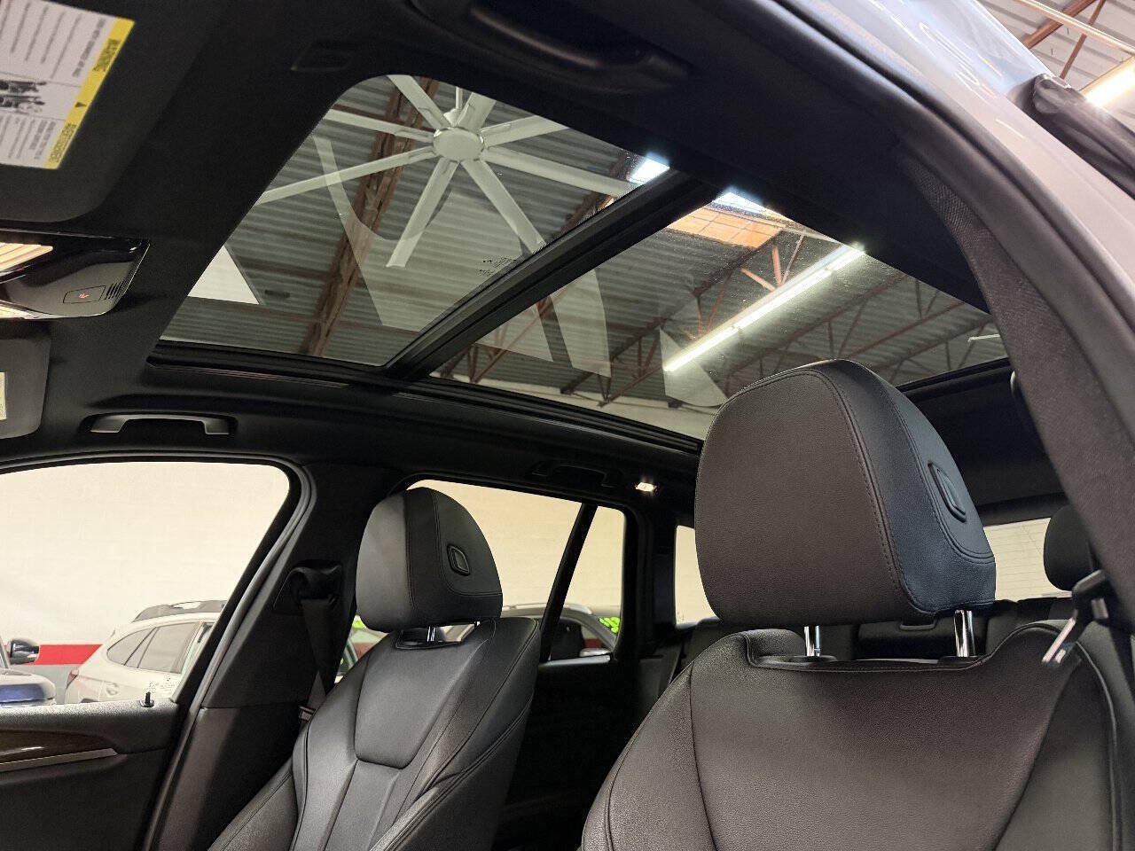 Used 2019 BMW X3 xDrive30i w/ Driving Assistance Package AWD/4WD image 37